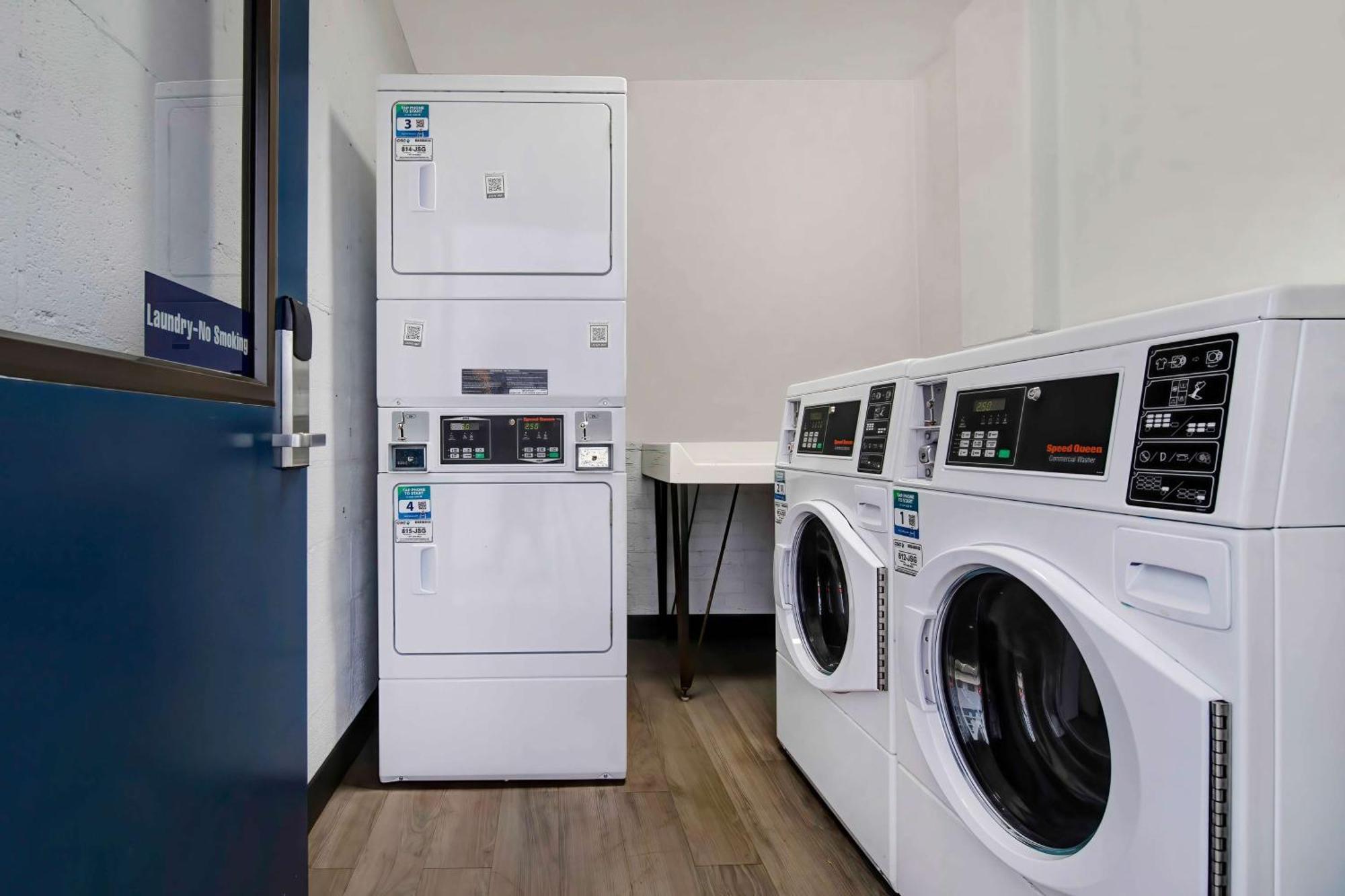 Motel 6 Atlanta, Ga - Midtown Bagian luar foto